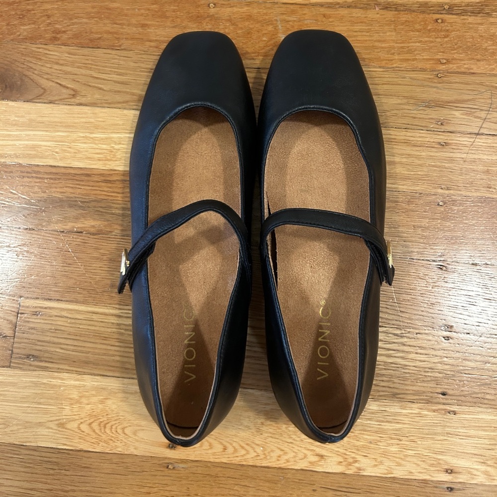 Vionic Black Mary Jane Loafers